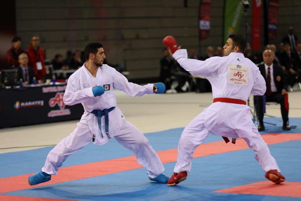Karateçilərimiz Premyer Liqa turnirində 2 medal qazanıb