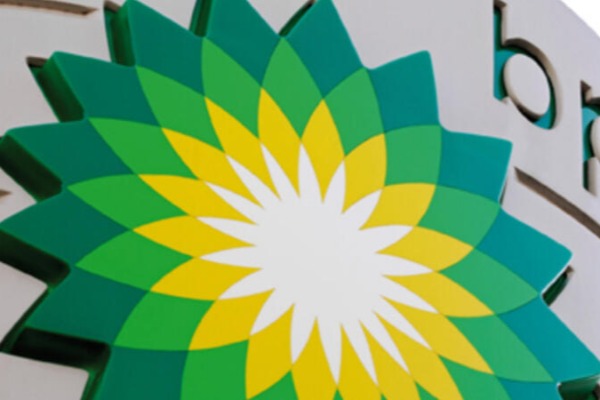 BP milyardlarla dollarlıq aktivlərini silir