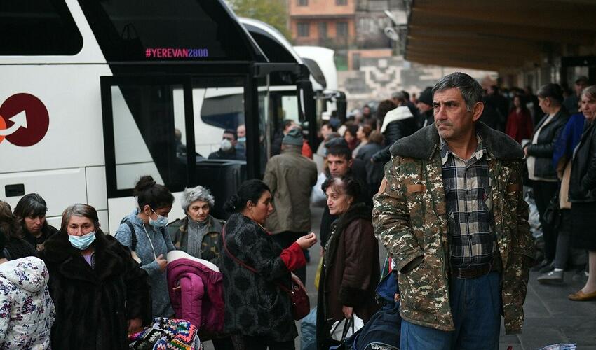 Ermənistan boşalır: Ötən il 46 900 nəfər erməni Rusiya vətəndaşlığını qəbul edib