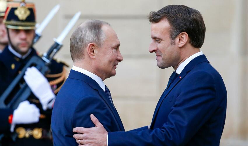 Makronun Putinin simasını saxlamaq cəhdi ... -“Bu, Fransa kimi “fahişə dövlət” üçün ümumi tendensiyadır...”