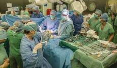 100 ildən çox yaşı olan qaraciyər transplantasiyası