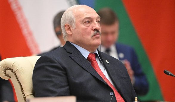 Lukaşenko hesab edir ki, Ermənistan-Azərbaycan münaqişəsi "yenidən alovlana bilər"