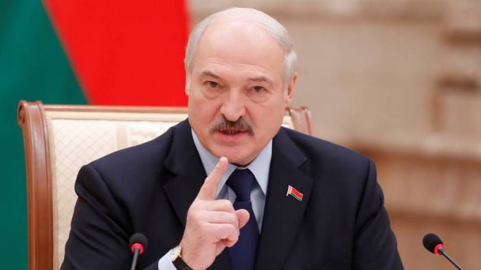Lukaşenko güc nazirliklərini topladı: Ukrayna ilə sərhəd müzakirə edilib