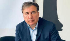 Saakaşvili gedir və heç kimi günahlandırmır