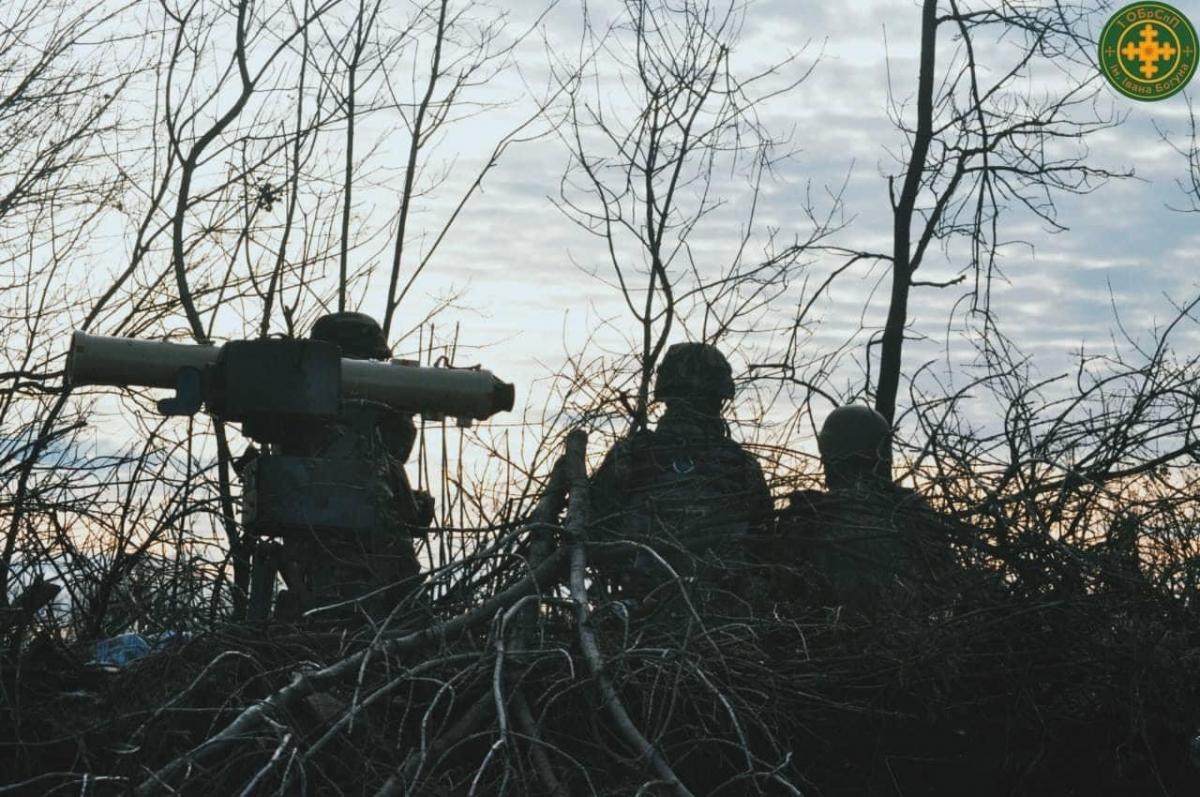 Ukrayna Ordusu  Zaporojye vilayətində işğalçıların toplaşdığı ərazilərə güclü zərbələr endirib