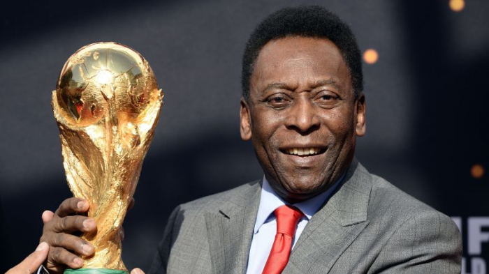 Futbol dünyasının əfsanəsi Pele 83 yaşında vəfat edib