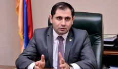 Ermənistanda qadınlardan ibarət alay yaradılacaq