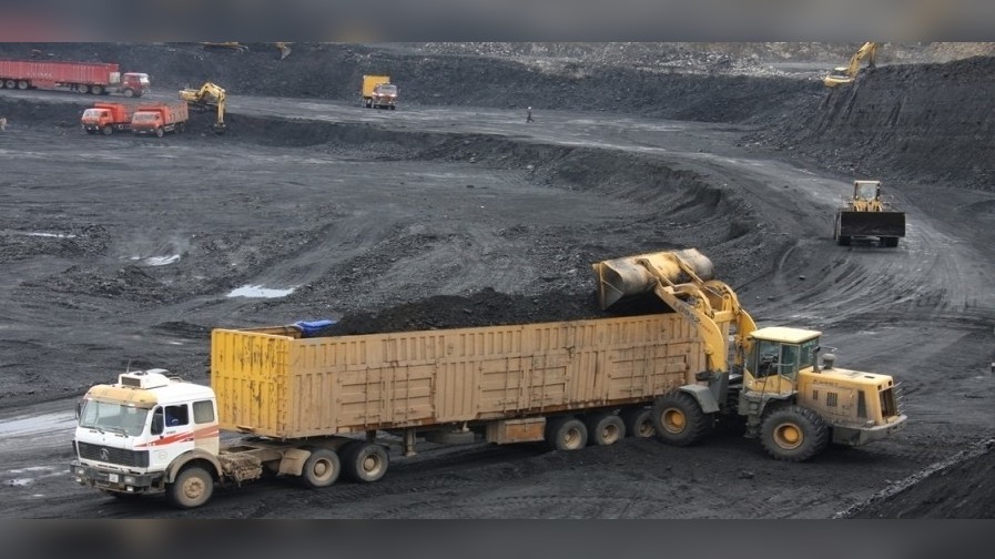 İlin əvvəlindən Monqolustan 40,9 milyon ton kömür ixrac edib