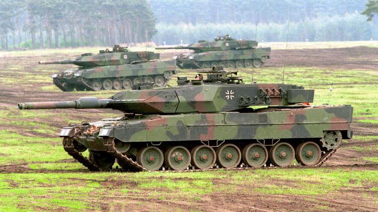 İsveçrə Parlamenti  satış üçün 25 Leopard 2 tankının istismardan çıxarılmasını təsdiqləyib