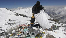 Everest dağı dünyanın ən hündür zibilxanasına çevrilir