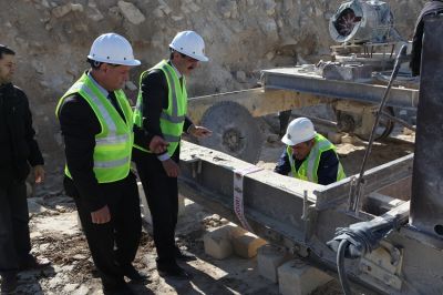 Əmək Müfəttişliyi daş karxanalarında qanun pozuntusu aşkarlayıb