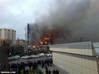 FHN Xətai rayonunda yanan bina ilə bağlı açıqlama verdi - FOTO