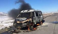 Siyəzən rayonunda mikroavtobus,  Bakıda ev yanıb