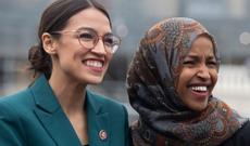 Donald Tramp faşizmə yuvarlanıb: qadınlara qarşı irqçi ifadələr işlədib