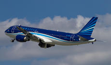 Naxçıvandan Bakıya uçan təyyarə qəza enişi edib