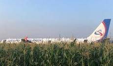 Rusiyada təyyarə təcili eniş edib, sərnişinlər xəsarət alıblar