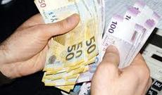 Avro ucuzlaçıb, rubl bahalaşıb, manat sabit qalıb