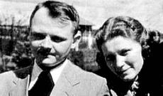 Stalinin sevimli və sözəbaxan kürəkəni – 40 ildən sonra  atasına görə işdən çıxarıblar