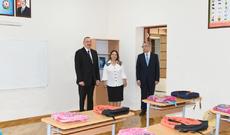 Prezident İlham Əliyev Suraxanıdakı 101 nömrəli məktəbdə yaradılan şəraitlə tanış olub