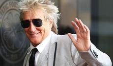 Xərçəngə qalib gələn müğənnidən kişilərə məsləhət