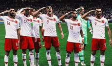 Türk futbolçuların bu kadrları efirə getmədi - Video