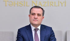 Təhsil naziri suallara cavab verir - Canlı yayım