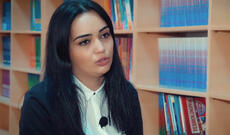 Xərçəngdən bir ayağını itirsə də, illərdir müəllim işləyir... - Video