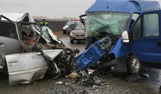 Rusiyada mikroavtobuslar toqquşdu - 8 ölü, 7 yaralı