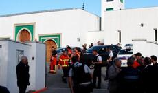 Fransada məscidə hücum edilib