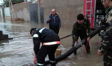 FHN: Xırdalanda və Binə ticarət mərkəzində yığılan yağış suyu çəkilir
