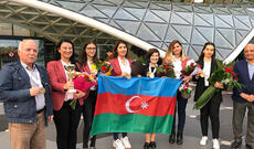 Erməniləri məğlub edən şahmatçılarımız vətəndə - Video