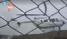Boliviya Prezidentinin olduğu helikopter təcili eniş etdi - Video