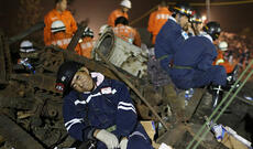 Çində mədəndə partlayış - Ölənlər və yaralananlar var