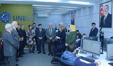 UNEC-in kitabxana təcrübəsi öyrənilir