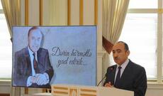 Əli Həsənov Heydər Əliyevdən yazdı: “Milli dövlətçiliyin XİLASKARINA çevrilmişdir”