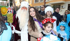 Leyla Əliyeva yeni həyətin açılışında