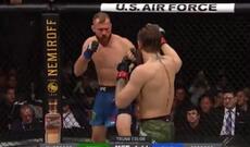 Makqreqor 40 saniyəyə qalib oldu + Video