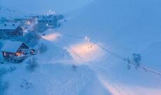 Çovğunlu hava Norveçin şimalında tuğyan edib