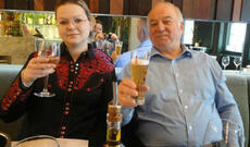 Britaniyalı səfir Skripalçıların yerini deməkdən imtina edib