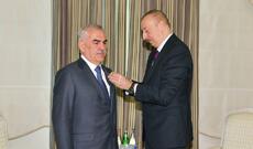 Prezident İlham Əliyev Vasif Talıbova “Şərəf” ordenini təqdim edib