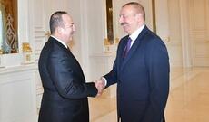 İlham Əliyev Çavuşoğluna orden verdi