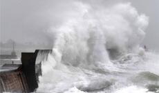 Güclü qasırğa Avropa ölkələrini cənginə alıb+VİDEO