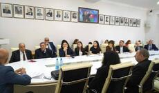 Beynəlxalq Ana Dili Gününə həsr olunan elmi sessiya keçirildi