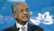 Malayziyanın Baş naziri Mahathir Məhəmməd istefa verdi
