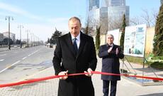 İlham Əliyev Heydər Əliyev prospekti ilə Zəki Məmmədov küçəsinin kəsişməsindəki yeraltı piyada keçidinin açılışında iştirak edib
