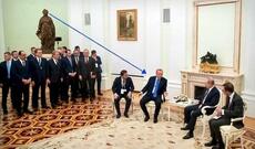 Ərdoğanla Putinin görüşdüyü zalda 2 şok nüans - Video