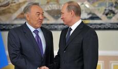 Putin Nazarbayevlə görüşə gedir