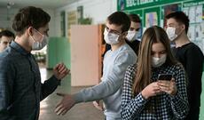 Rusiya məktəbliləri martın 23-dən üç həftəlik tətilə çıxacaqlar