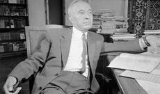 İstedadlı yazıçı Mir Cəlal Paşayevin anadan olmasından 112 il ötür