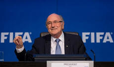 FIFA Blatterdən əl çəkmək niyətində deyil